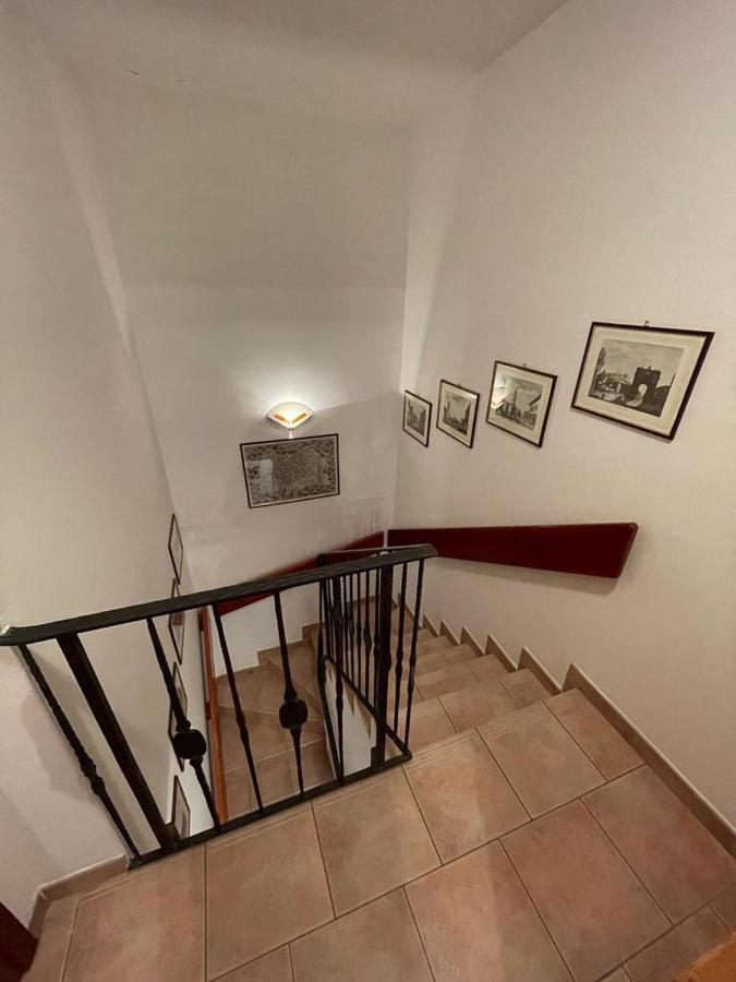 A Casa Dei - Appartamento Колле-Ізарко Екстер'єр фото